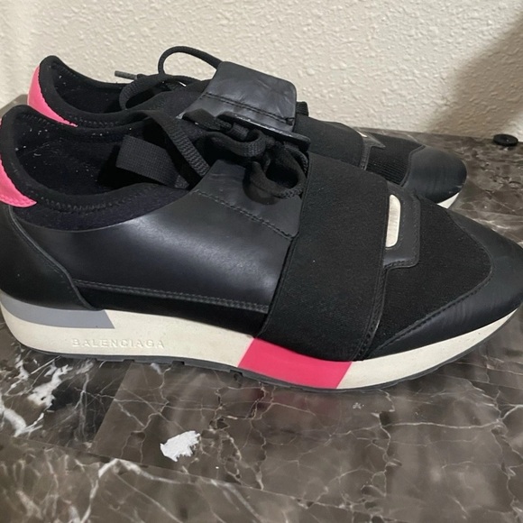Balenciaga Shoes - Balenciaga Black Leather & Pink Accent Low-Top Sneakers